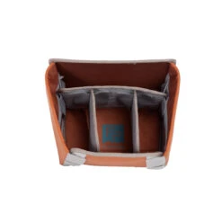 Fishpond Thunderhead Submersible Backpack ECO -Orvis Shop 2023 0003 Backpack insert top 1100x bb8ed104 1e14 4fce a98e 0b3696efb877