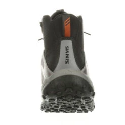 Simms Flyweight Boot - Vibram 8 Simms Flyweight Boot - Vibram -Orvis Shop freestone boot back 1